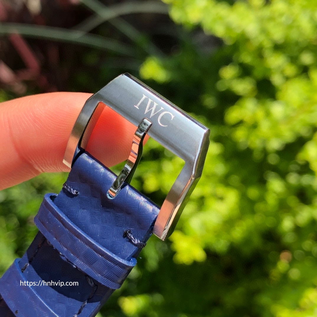 IWC IW377729 Pilot's Watch Chronograph Captain Blue / Tmall