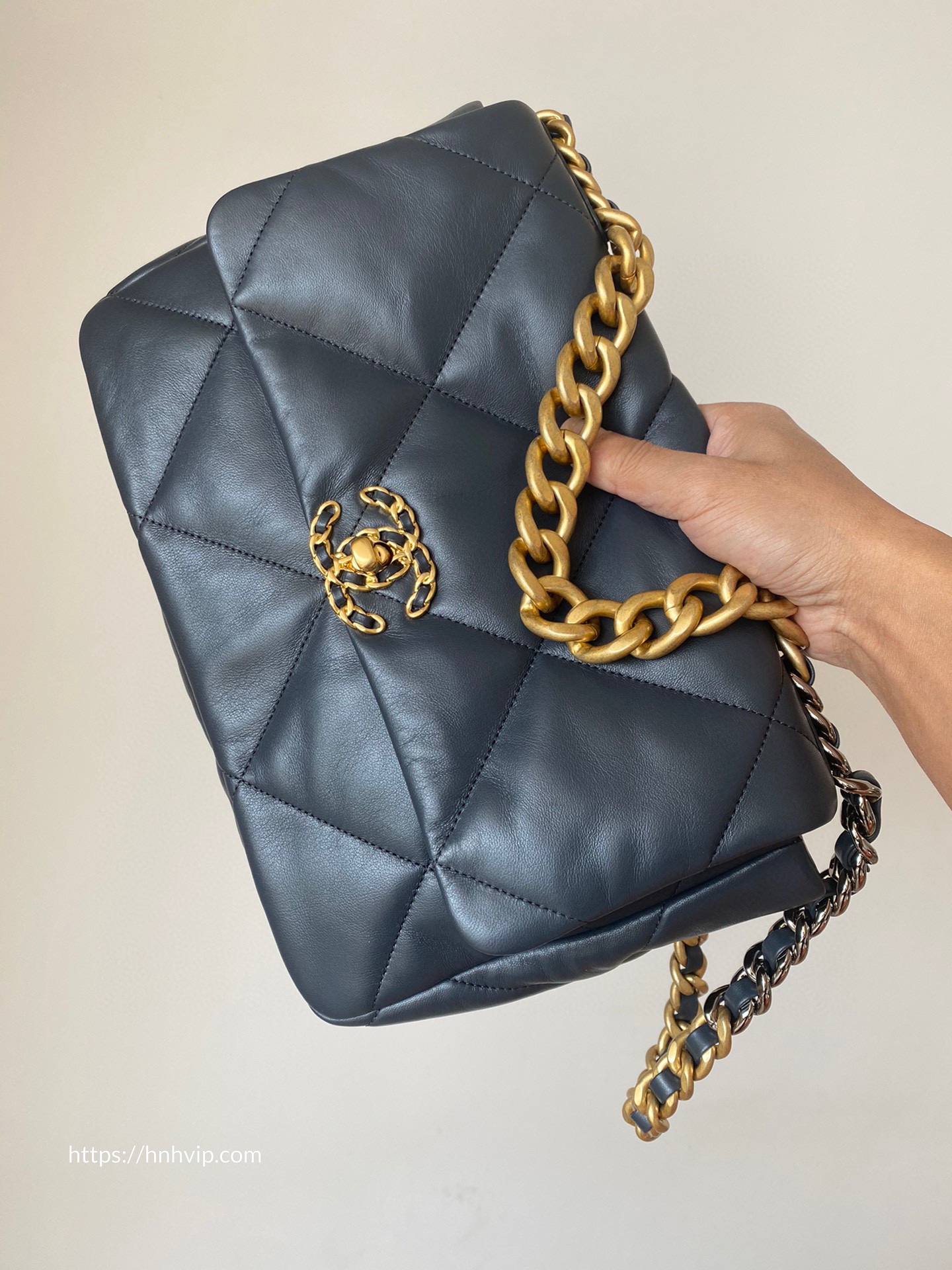 CHANEL 19 LARGE HANDBAG