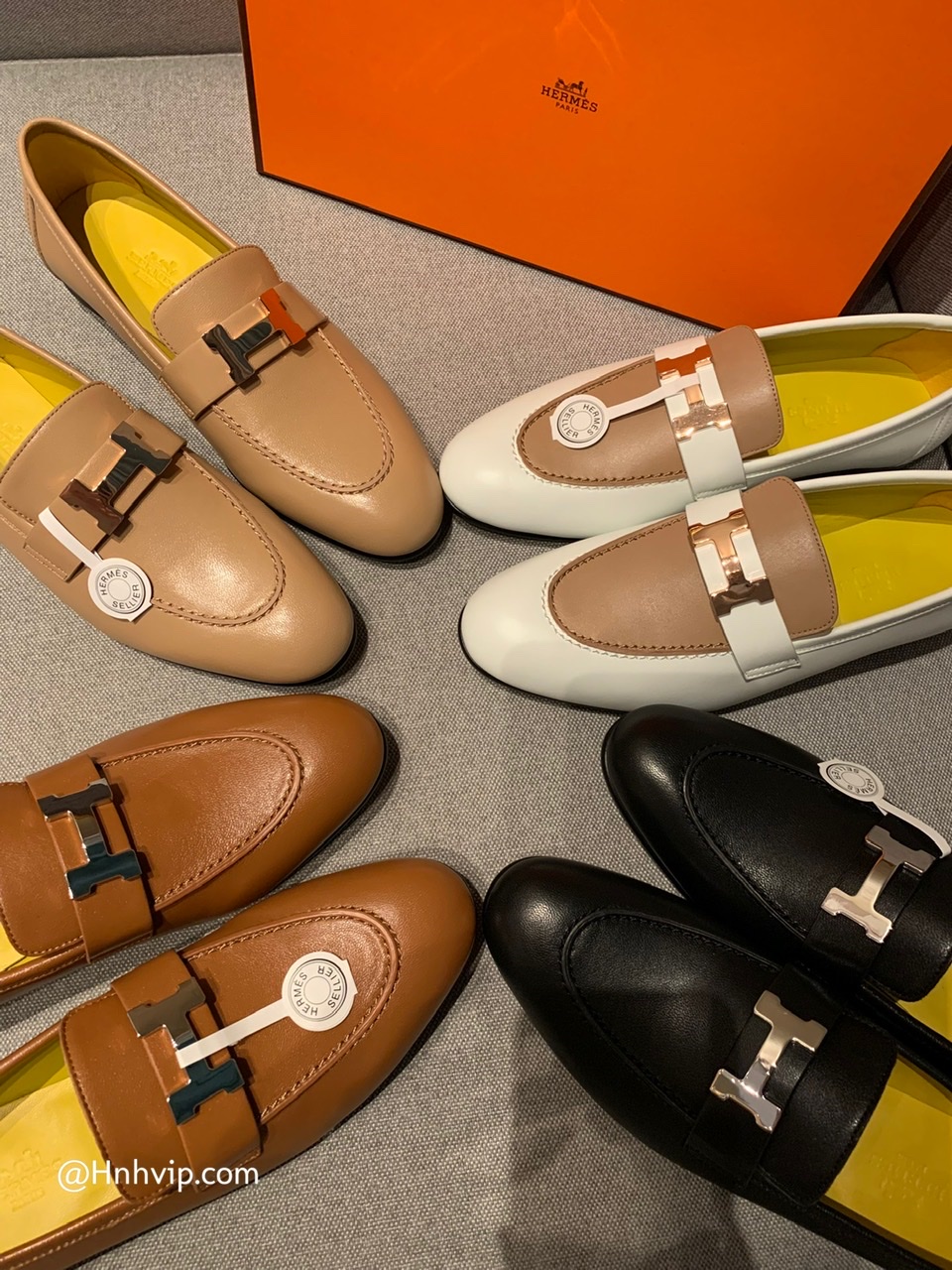 HERMES Paris loafer
