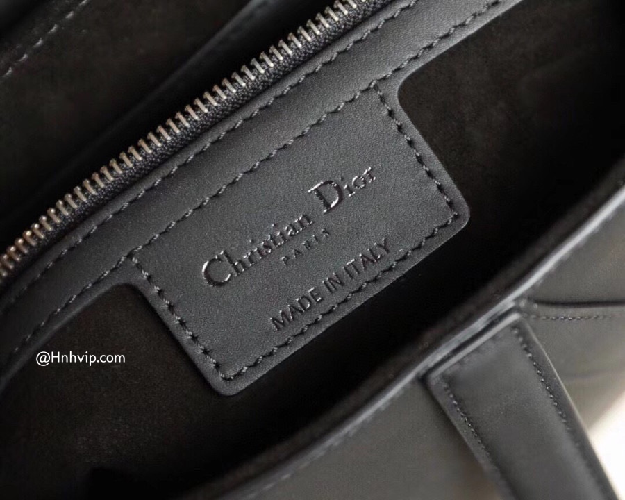 DIOR SADDLE BAG Black Ultramatte Calfskin