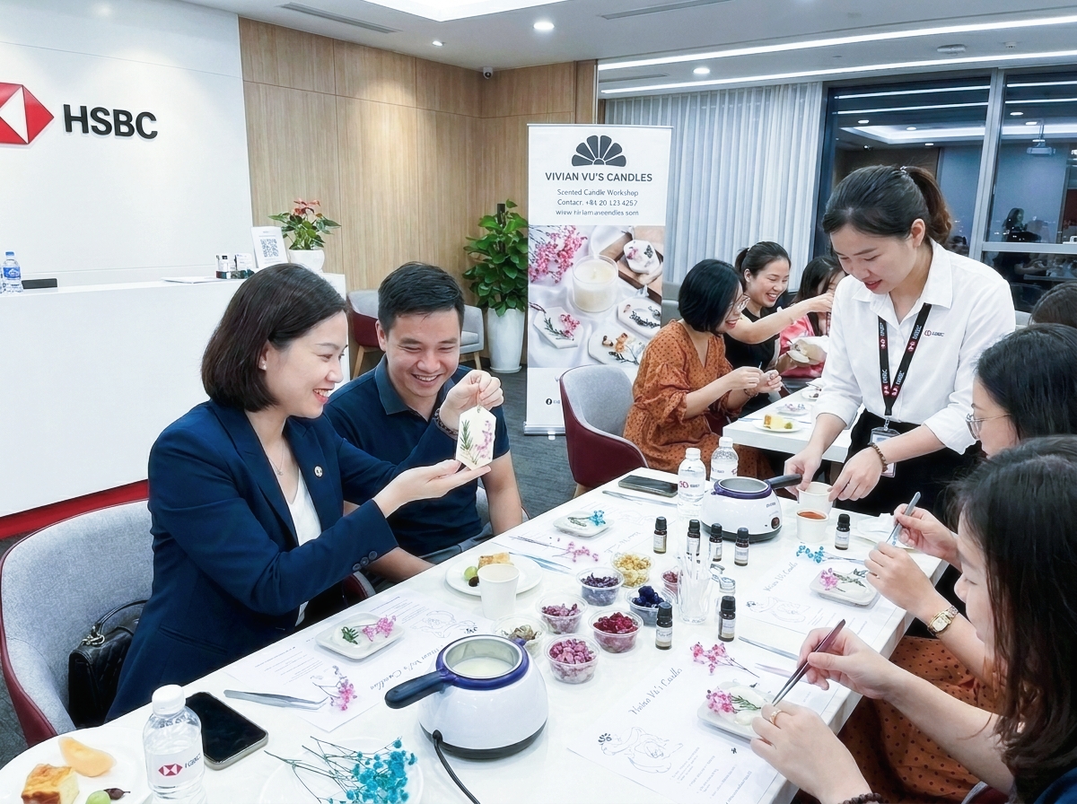 Workshop Sáp Thơm Cho Khách Hàng Thân Thiết Của Ngân Hàng HSBC Hà Nội