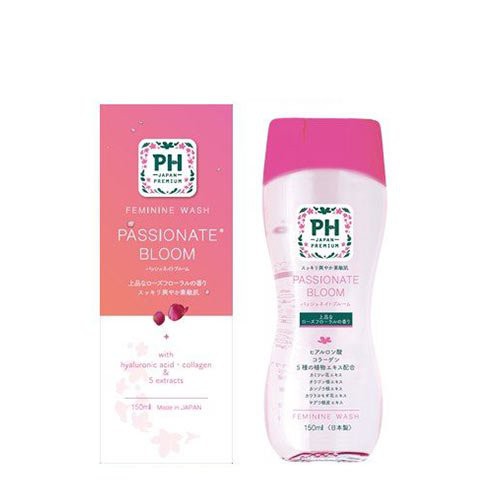 Dung dịch vệ sinh phụ nữ pH Care Japan Premium 150ml - Hồng
