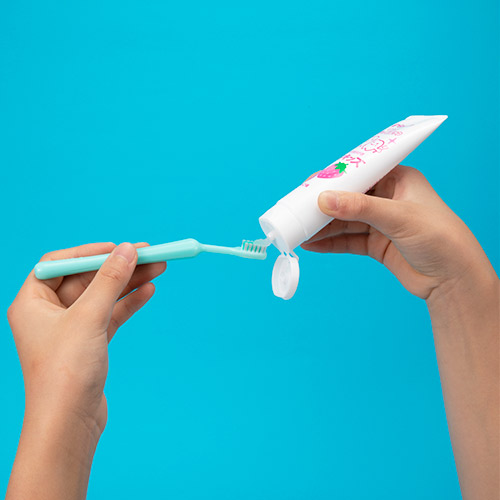 Kem đánh răng cho bé Pigeon