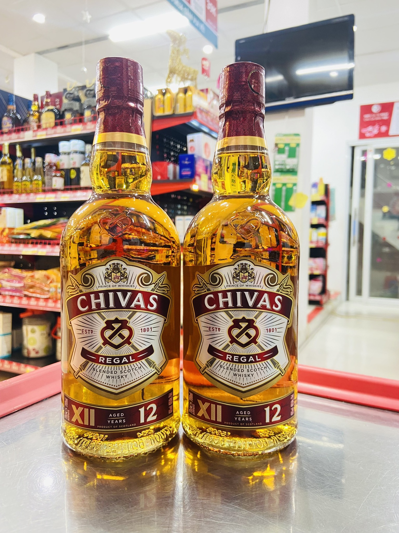 Rượu Chivas Regal 12 years (750ml, 40%),