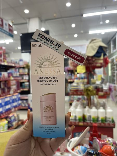 Kem chống nắng Anessa Perfect Uv Sunscreen Mild Milk 50+ (60ml) da nhạy cảm