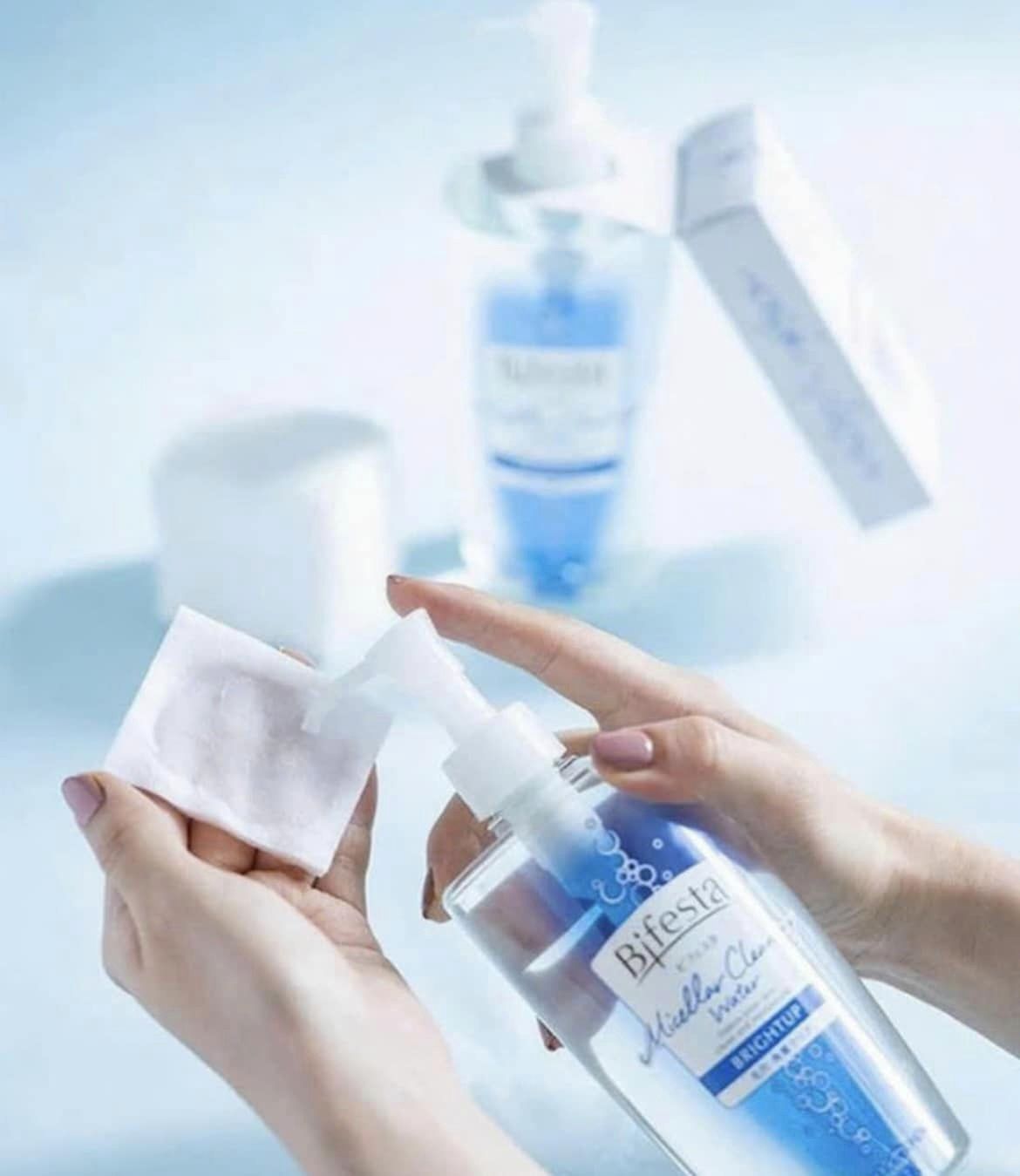 Nước Tẩy Trang Bifesta Micellar Cleansing Water Dưỡng Ẩm Và Làm Sáng Da 400Ml