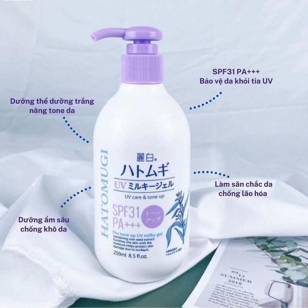 Sữa dưỡng thể Hatomugi dưỡng ẩm và nâng tông da SPF31+ chai 250ml