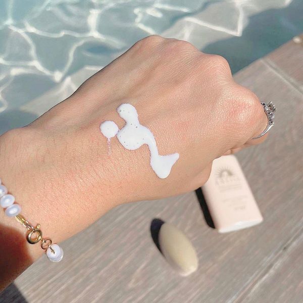 Kem chống nắng Anessa Perfect Uv Sunscreen Mild Milk 50+ (60ml) da nhạy cảm