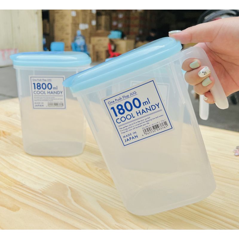 Bình đựng nước 1,8L có tay cầm Nakaya (nắp xanh)