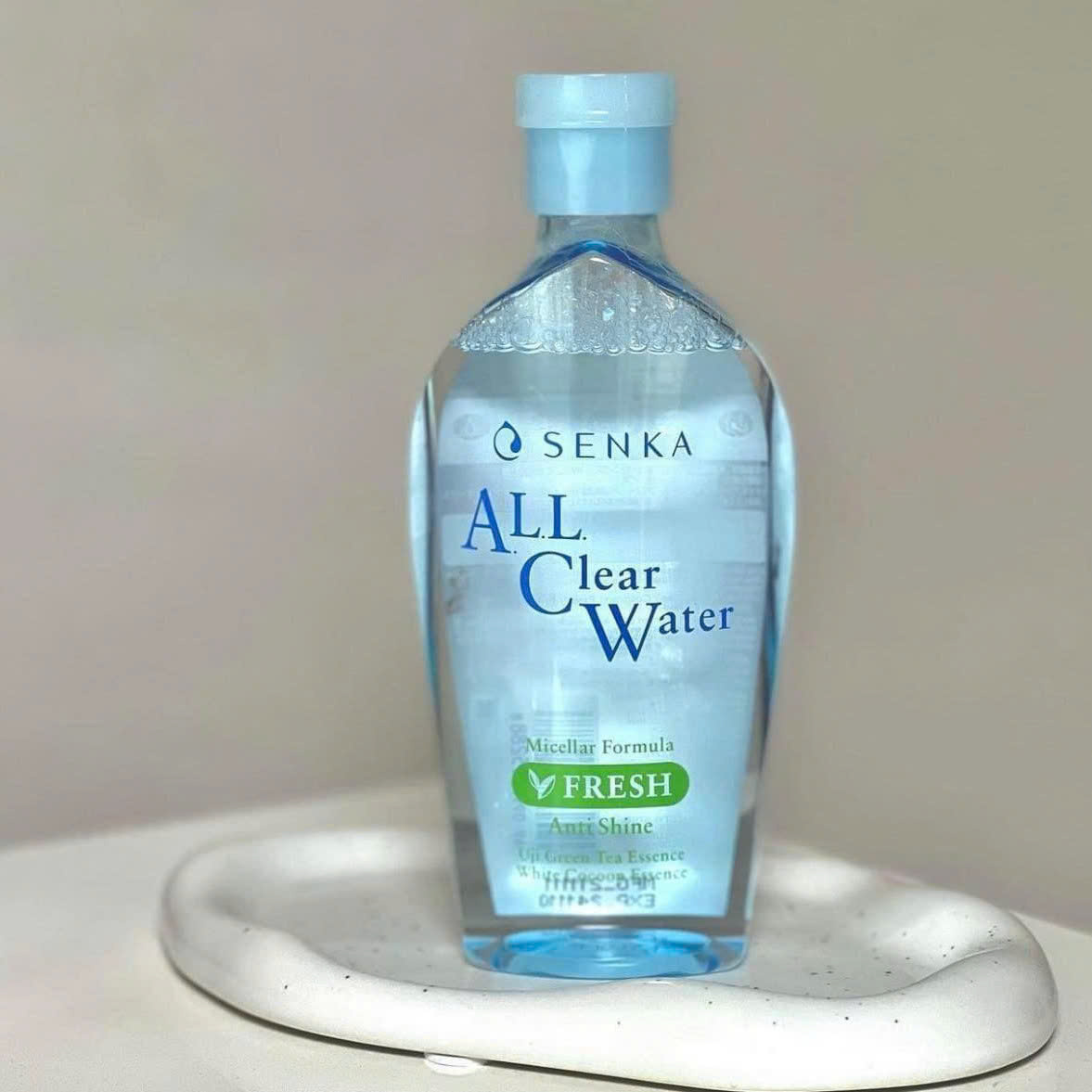 Nước Tẩy Trang Sạch Khoáng Ngừa Mụn Kiểm Soát Nhờn Senka All Clear Water Fresh 230ML