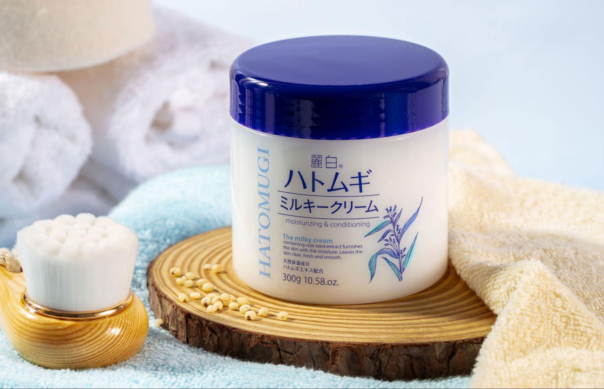 Kem Dưỡng Hatomugi Cấp Ẩm & Làm Sáng Da 300G