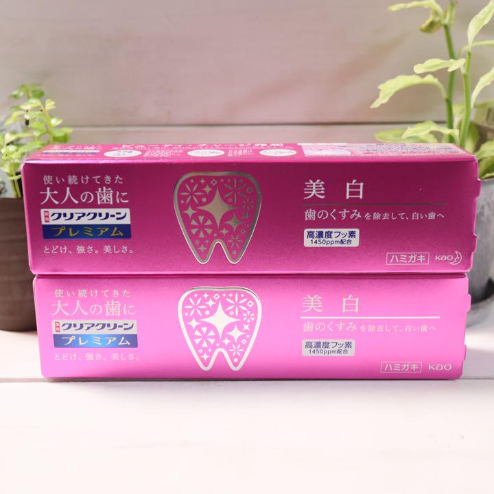 Kem đánh răng Kao thảo dược, trắng răng hương bạc hà tuýp 100g