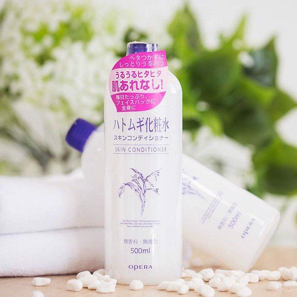 Nước hoa hồng ý dĩ Naturie Skin Conditioner 500ml