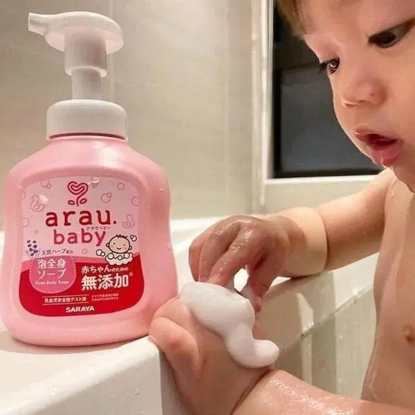 Sữa tắm gội cho bé Arau Baby tạo bọt chai 450ml