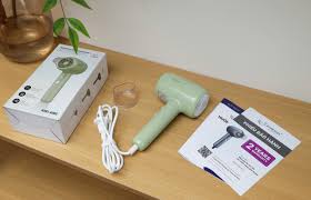 Máy Sấy Tóc Ion Âm Hai Chiều Nóng Lạnh Kaiyo, Model KHD-418, Màu Xanh Mint