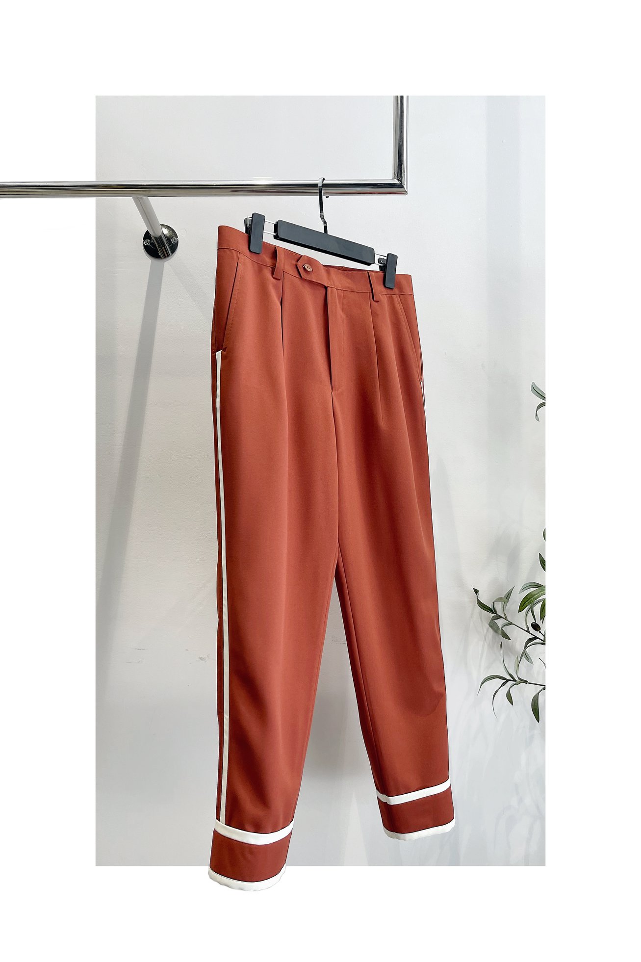 QT-HQT Pants