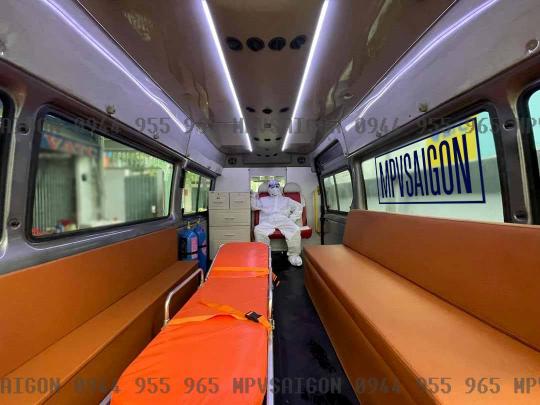 Nâng cấp, cải tạo Ford Transit cũ thành xe cứu thương - cấp cứu Saigon TPHCM