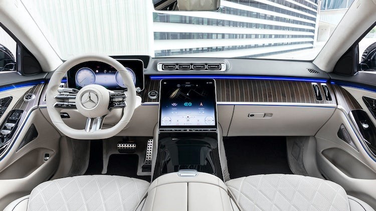 10 thiết kế nội thất ô tô ấn tượng 2023