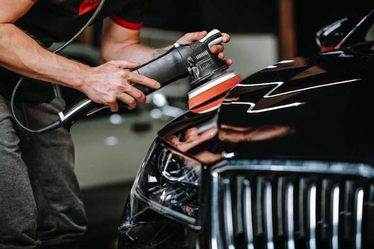BÍ QUYẾT BẢO DƯỠNG NGOẠI THẤT XE HƠI ĐỂ XE LUÔN NHƯ MỚI
