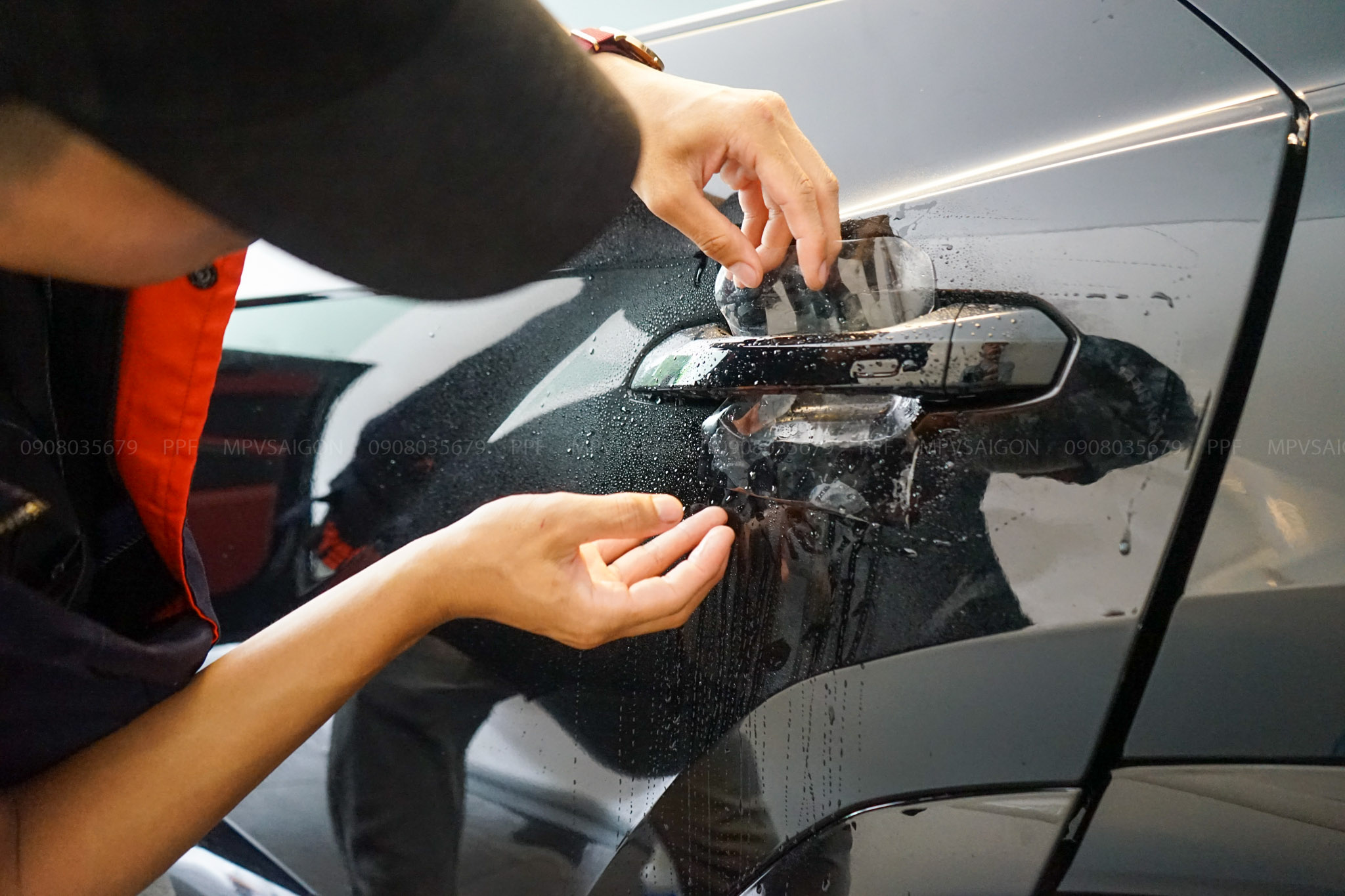 Dán PPF nội ngoại thất Ô tô - Ưu nhược và Báo giá thi công