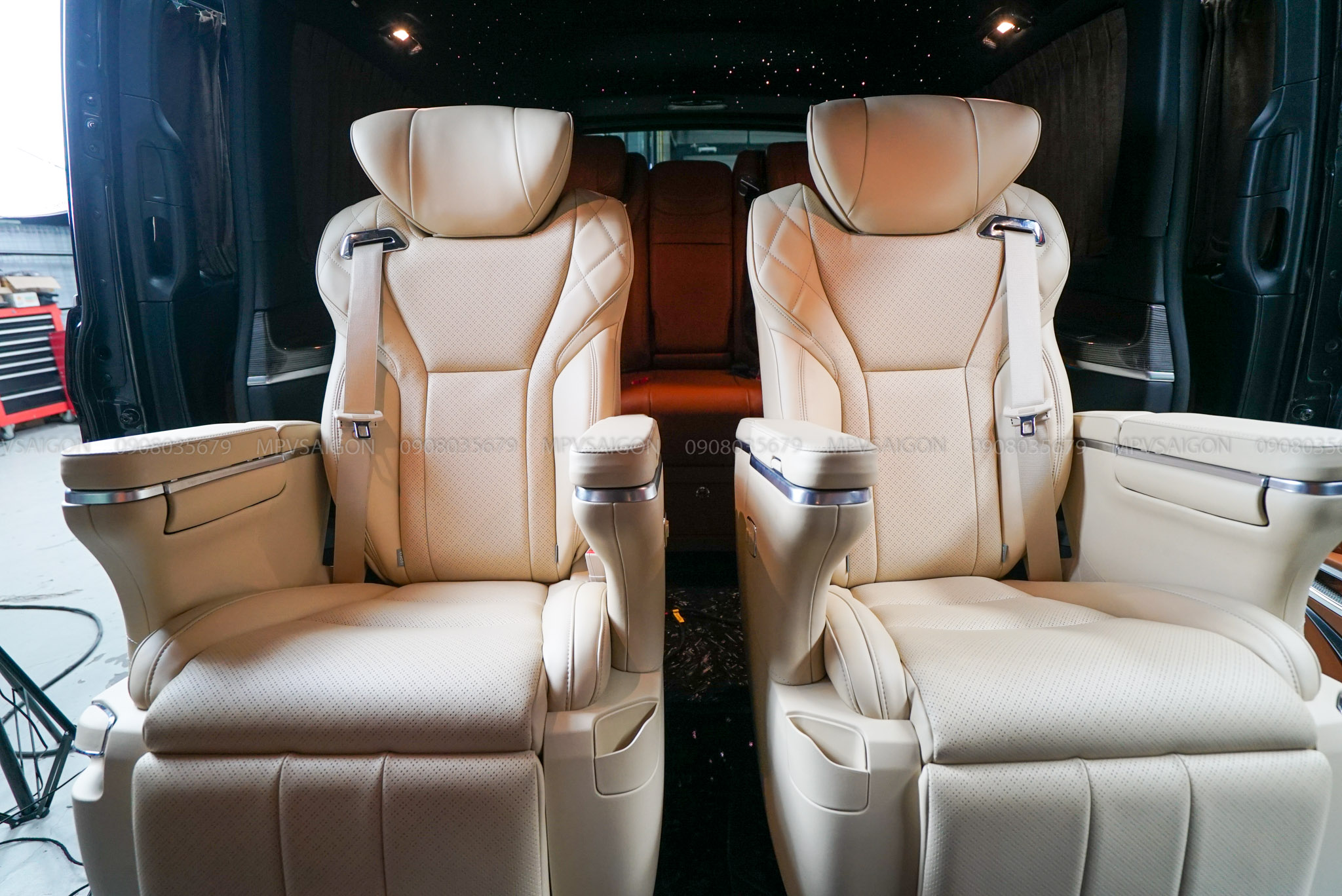 Ghe Alphard 35 lap dat vao  V250