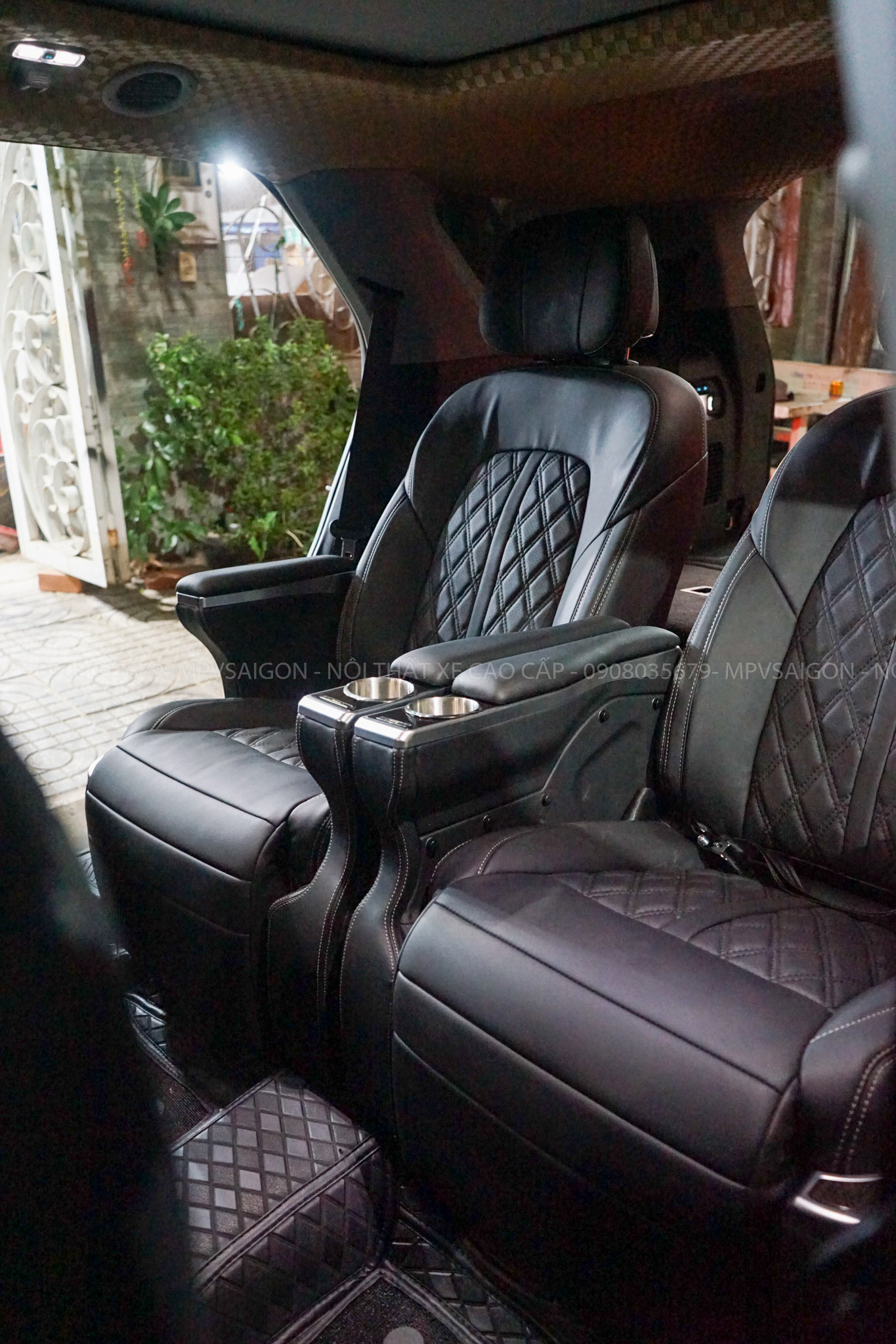 Ghế Limousine Explorer