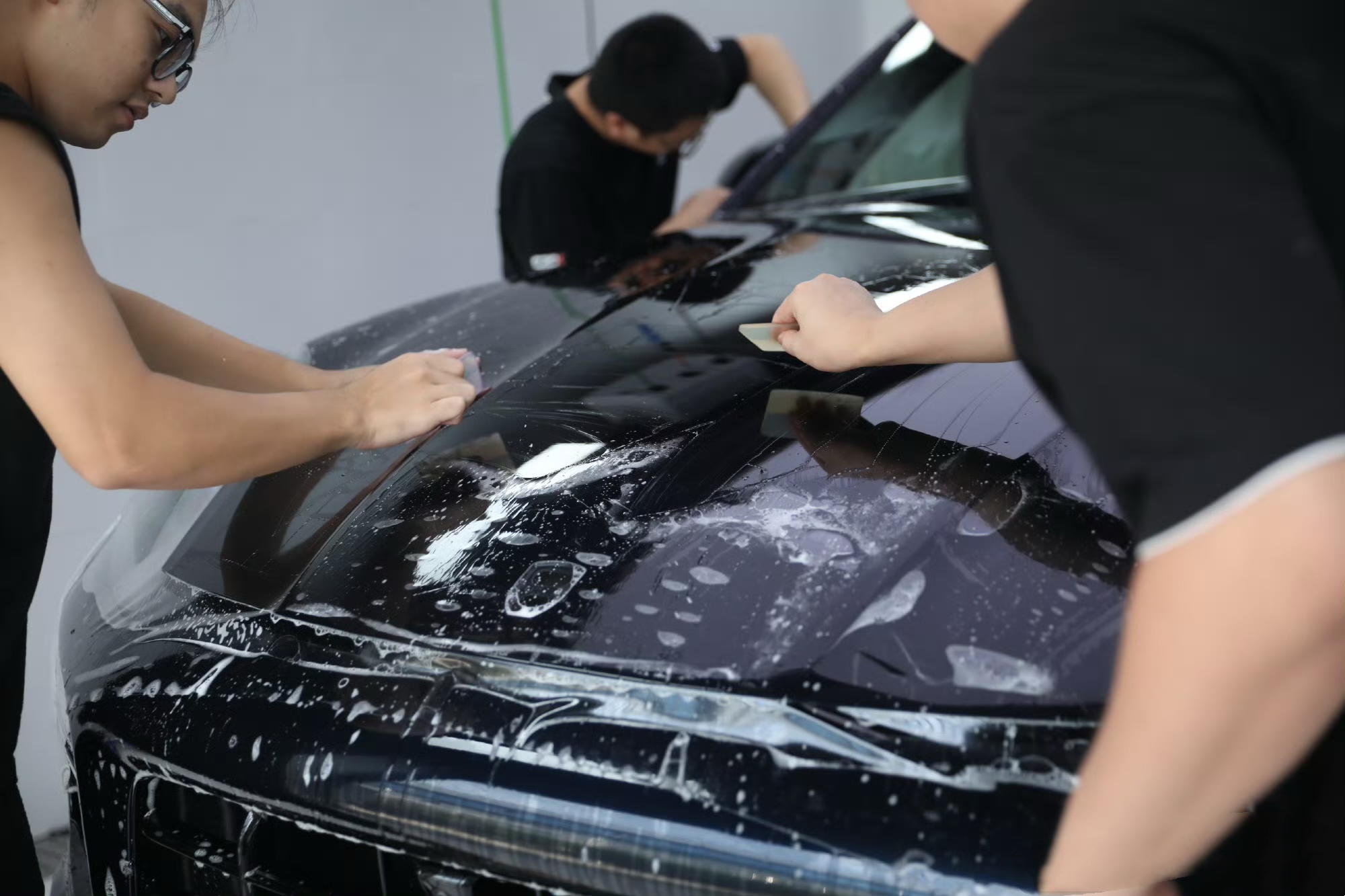 KHÁM PHÁ NHỮNG LỢI ÍCH BẤT NGỜ KHI PHỦ PPF 3M TẠI MPVSAIGON