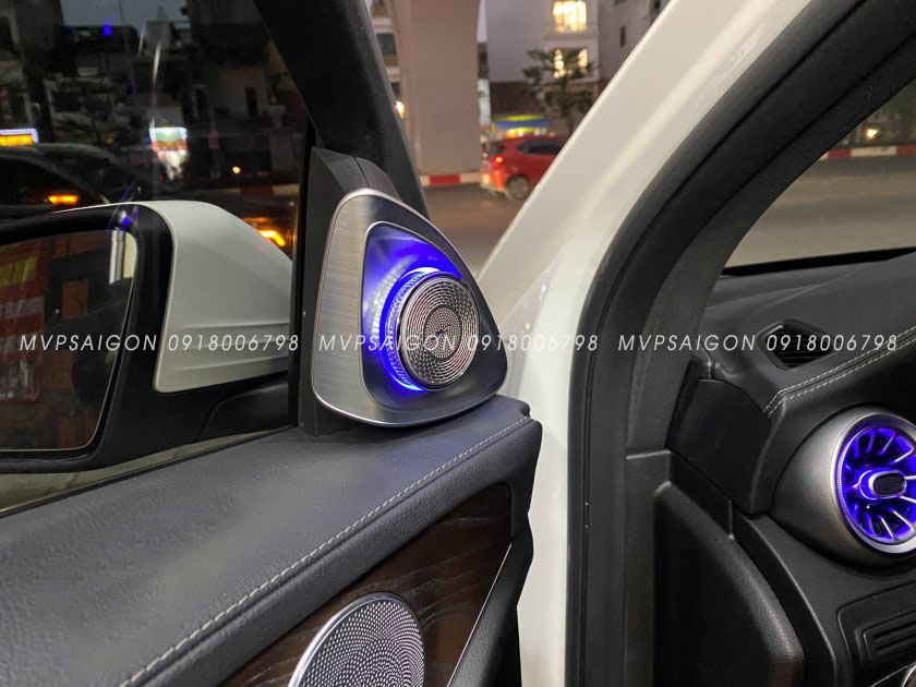  Loa Xoay 4D Burmester Led 64 Màu Cột A cho xe Mercedes