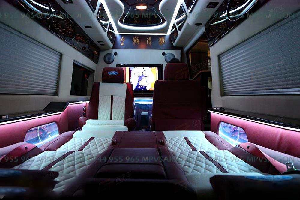 độ ghế Limousine Tourneo