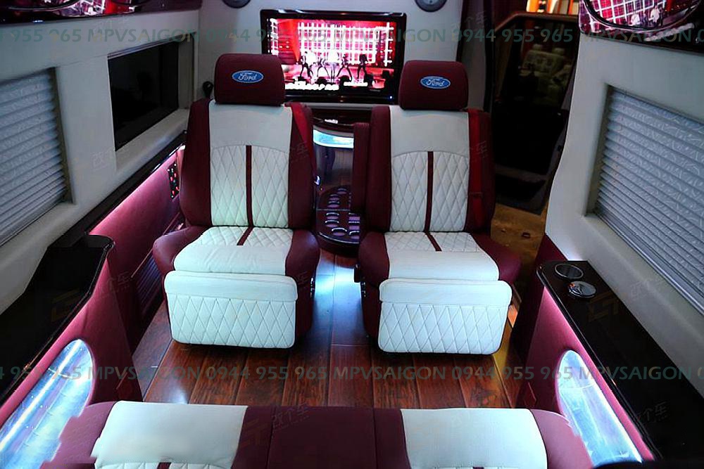 độ ghế Limousine Tourneo