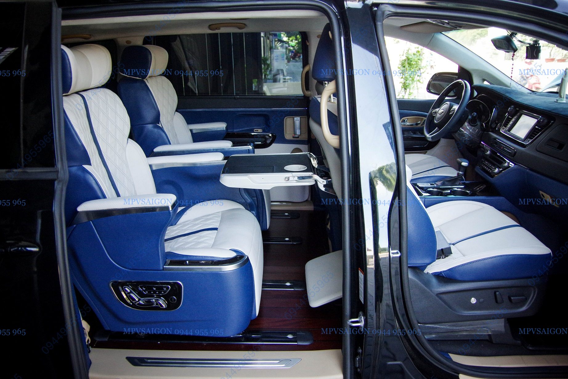 Nâng cấp ghế limousine độ ghế Limousine Sedona