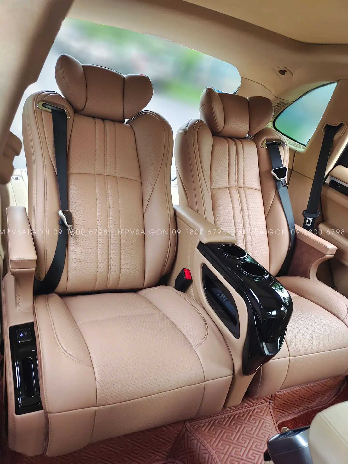 Porsche Cayenne độ ghế Limousine: Kinh nghiệm và phương án