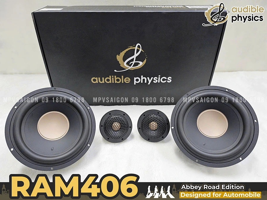Loa phân tần Audible Physics Ram 406 Abbey Road Edition chụp trên nền tối