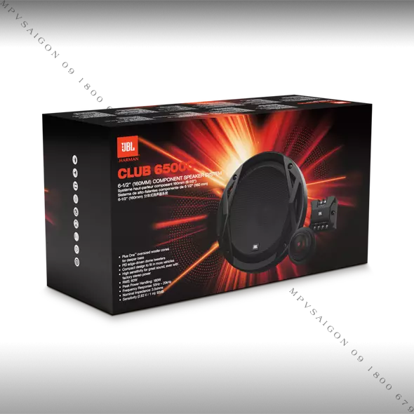 Hình ảnh loa JBL CLUB 6500C lắp trên ô tô - góc nhìn phía trước