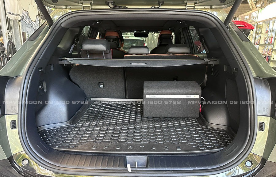 Focal BOMBA BP20: sub điện với thùng lớn đánh khoẻ