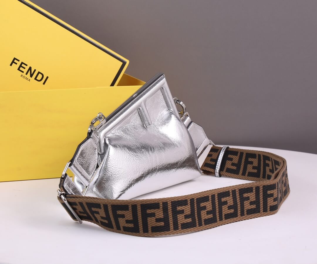 FD First Small (Silver)