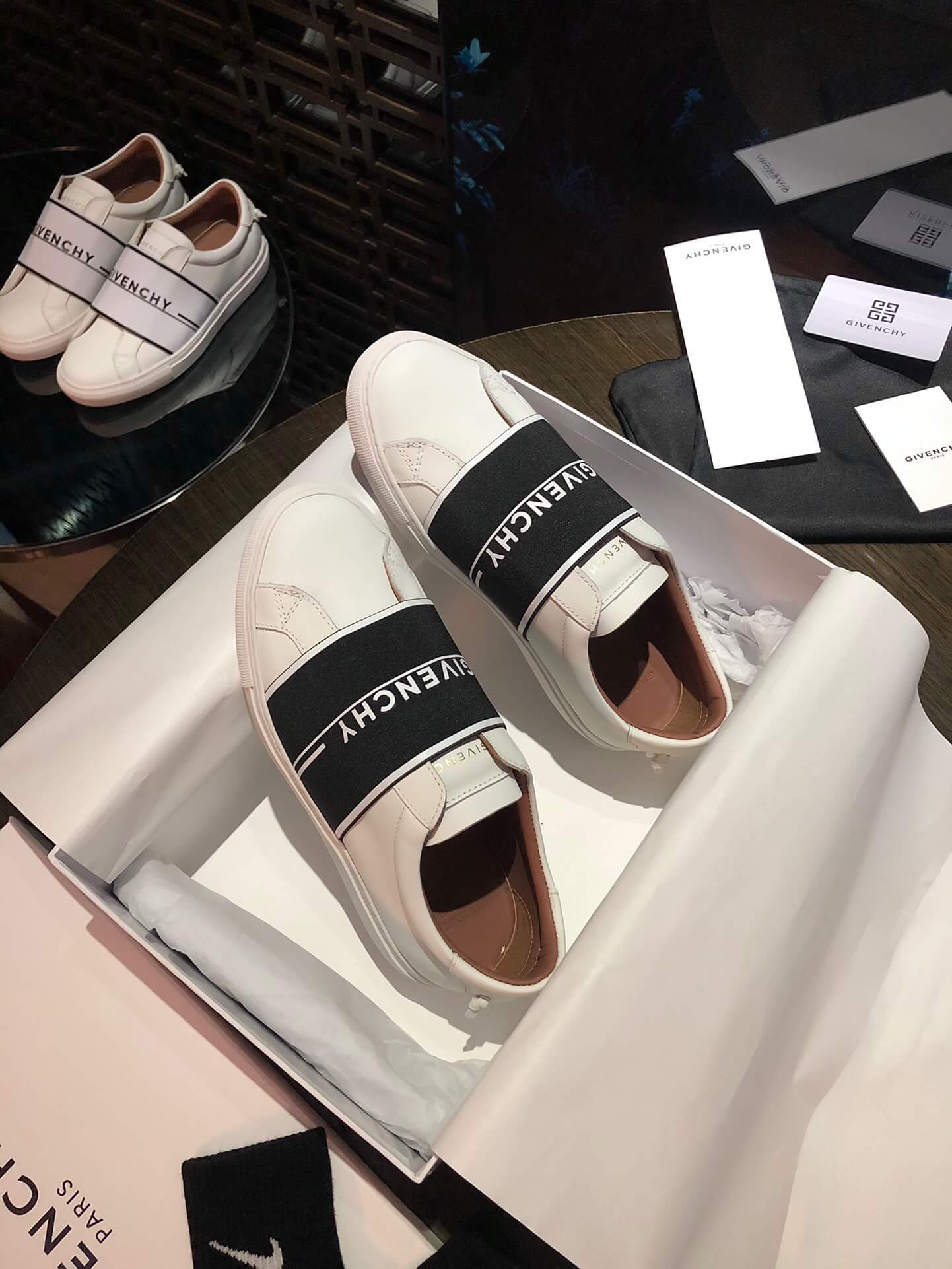 GVC Sneakers