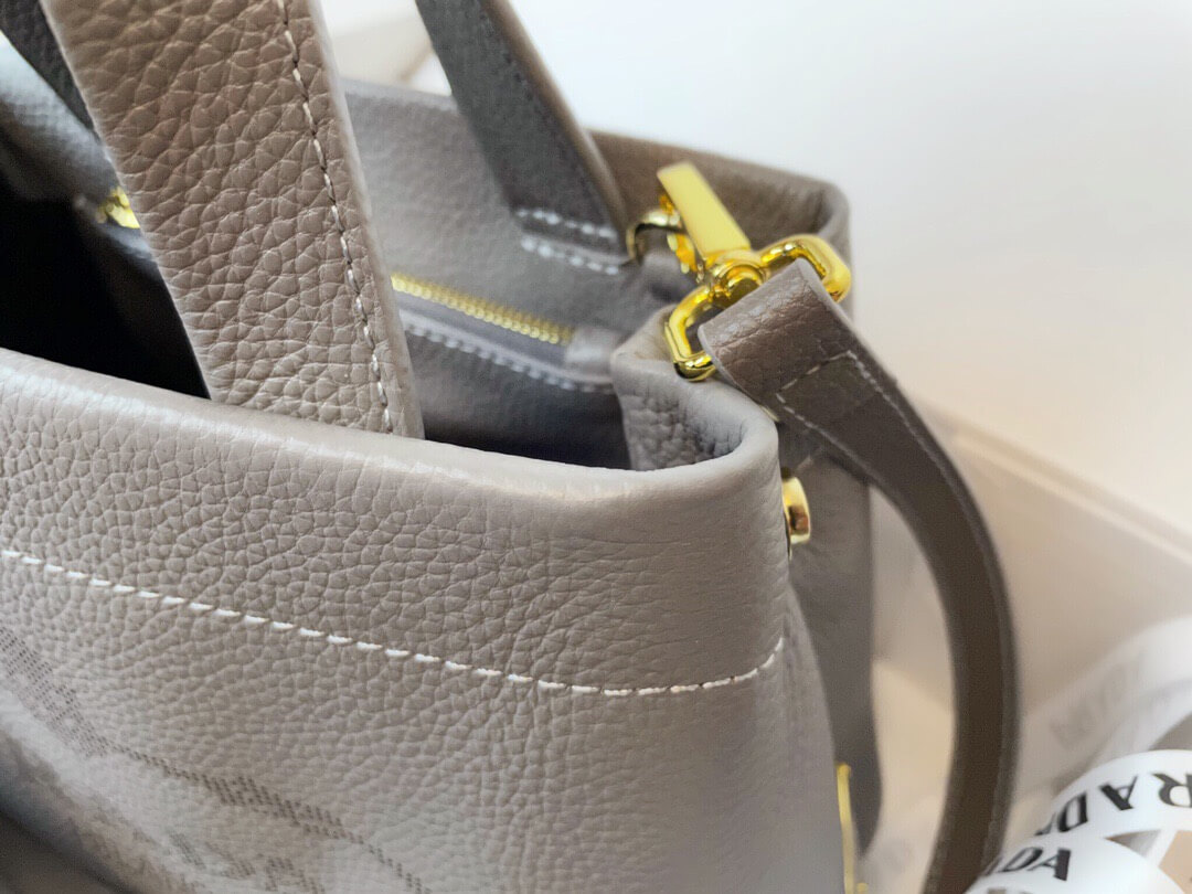 PR Tote