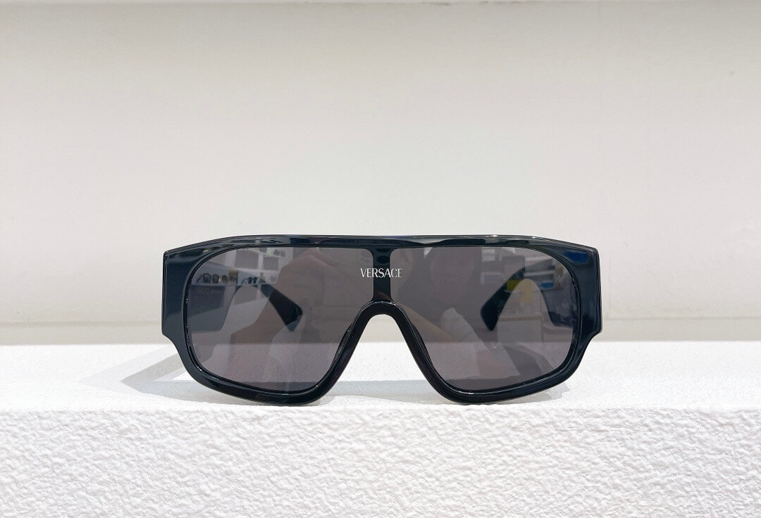 VS Sunglasses 4439