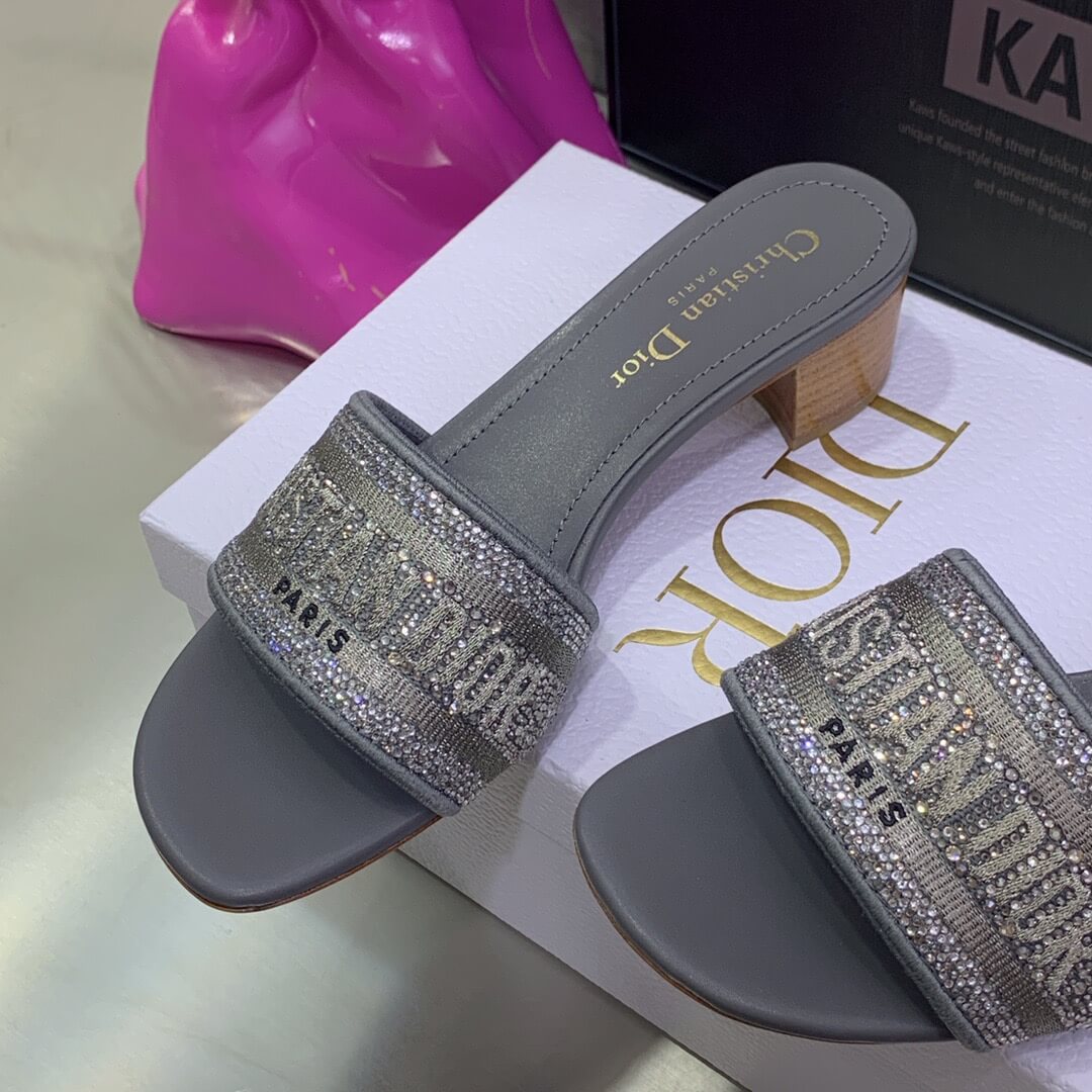 CD Dway Mules