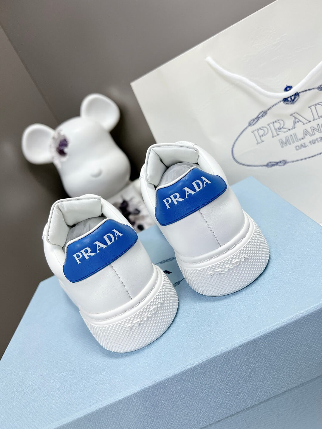 PR Sneakers
