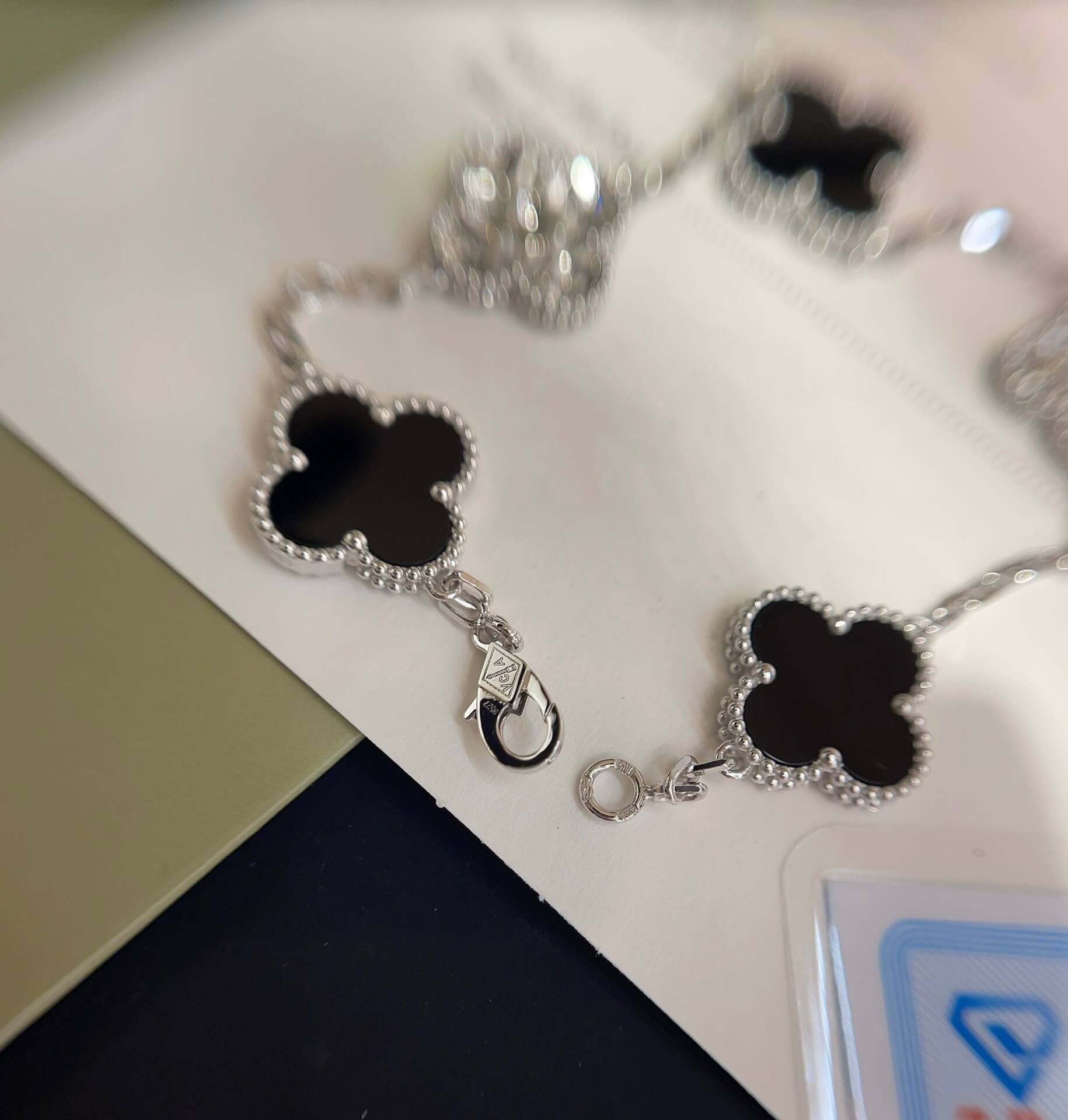 VCA Bracelet 5 Flowers