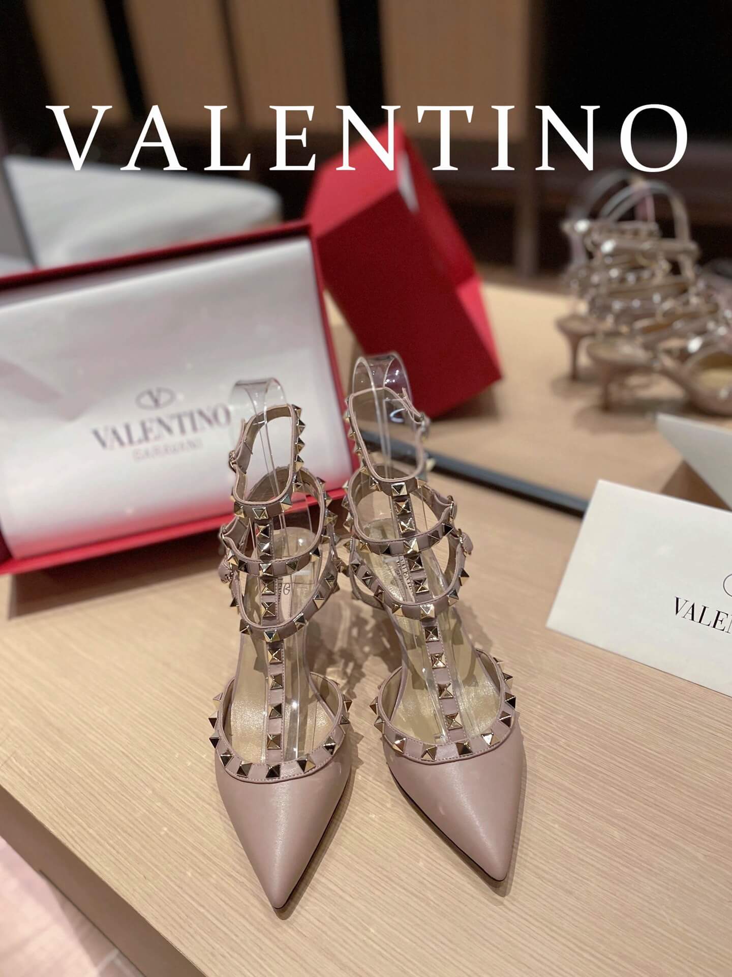 VALEN Rockstuds Mid Heels