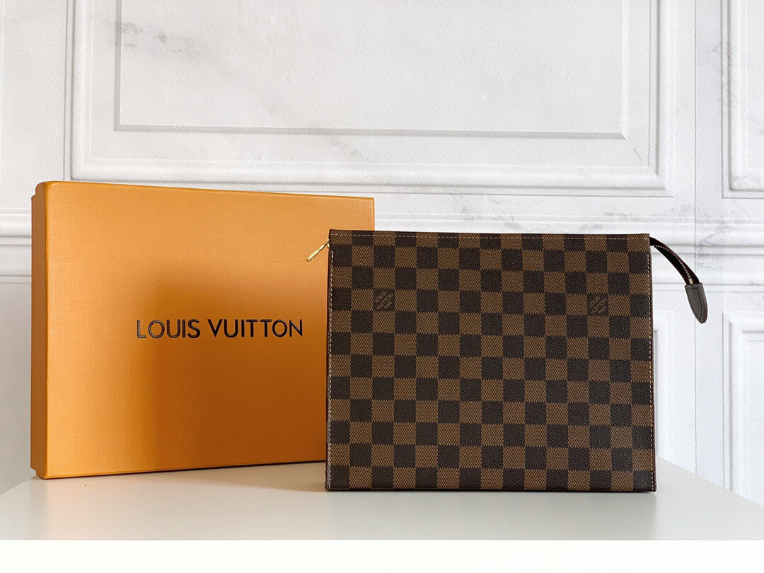 LOUIV Toiletry Pouch 26