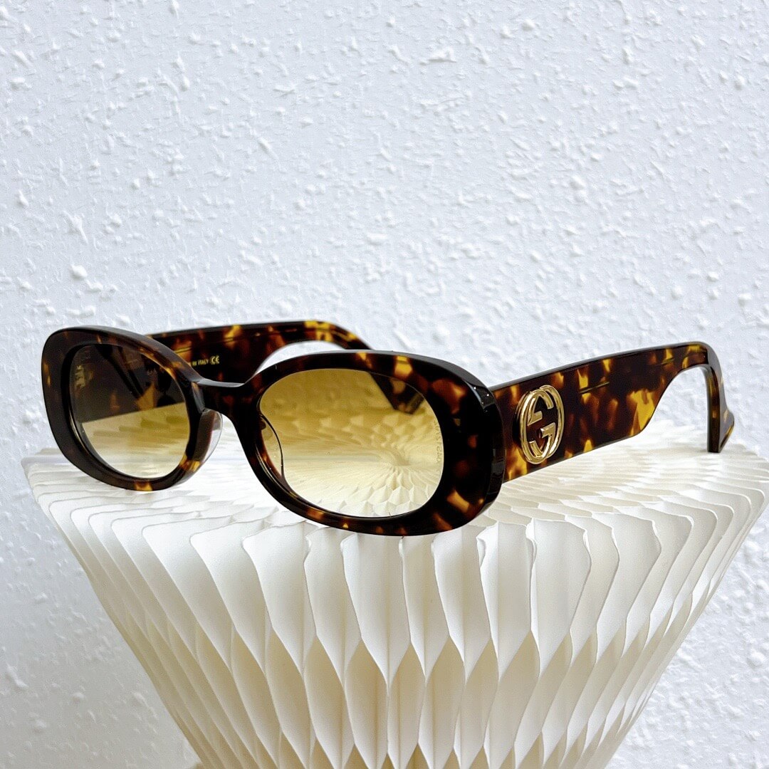 GG Sunglasses 0517S