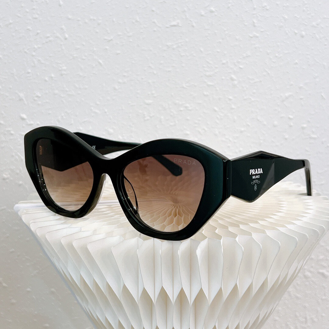 PR Sunglasses 07YS