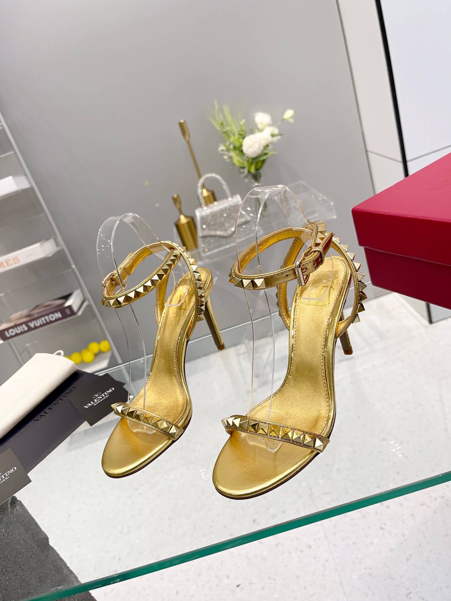 VALEN Heels