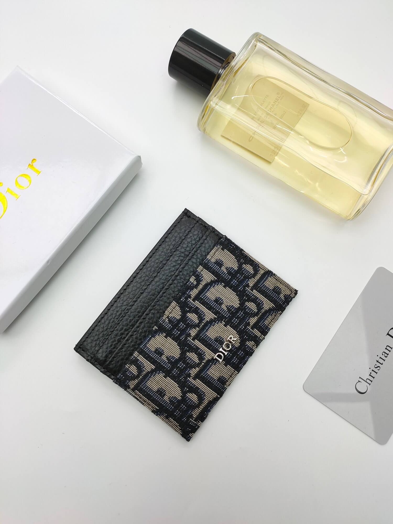 CD Card Holder