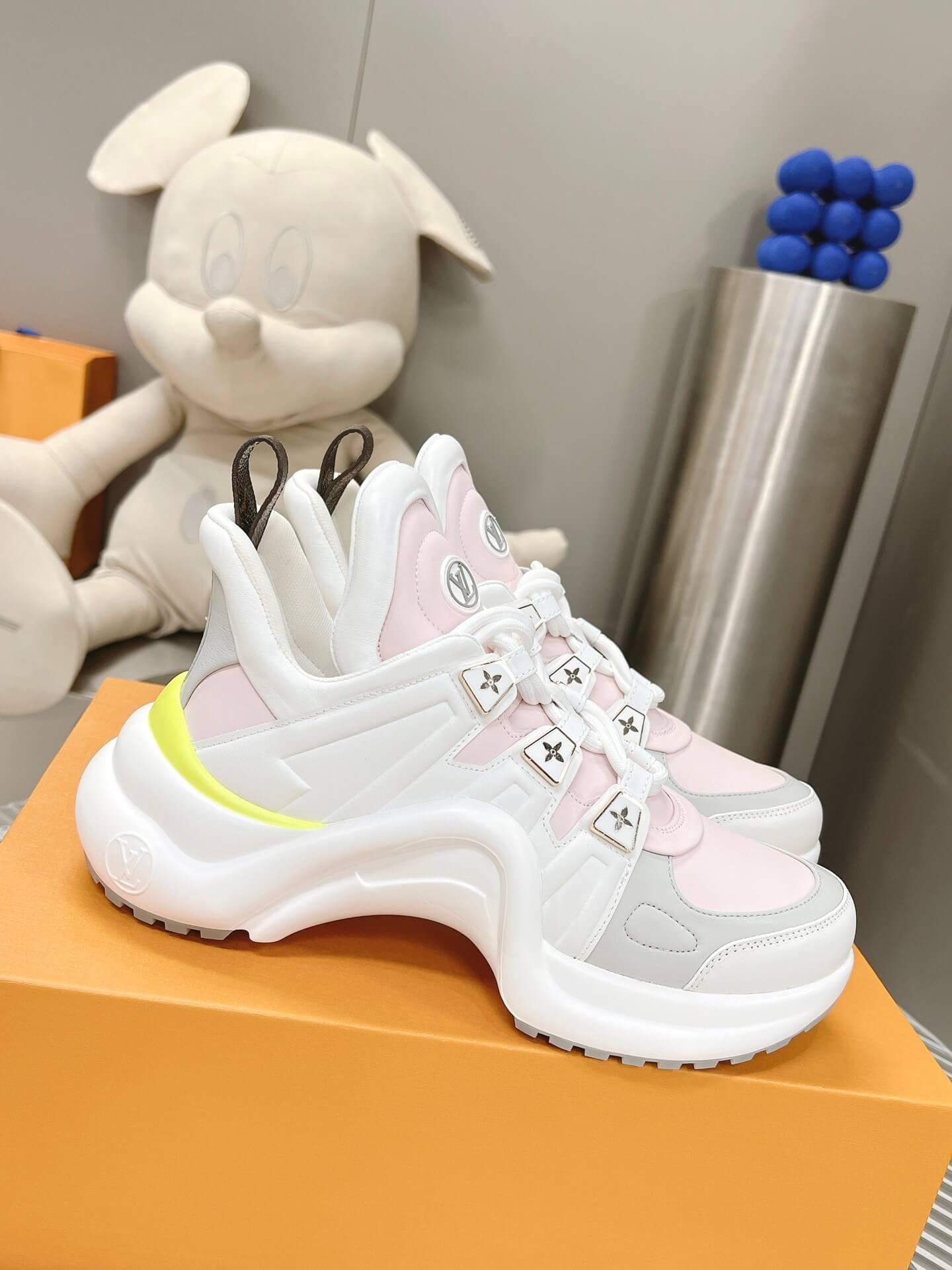 LOUIV Archlight Sneakers