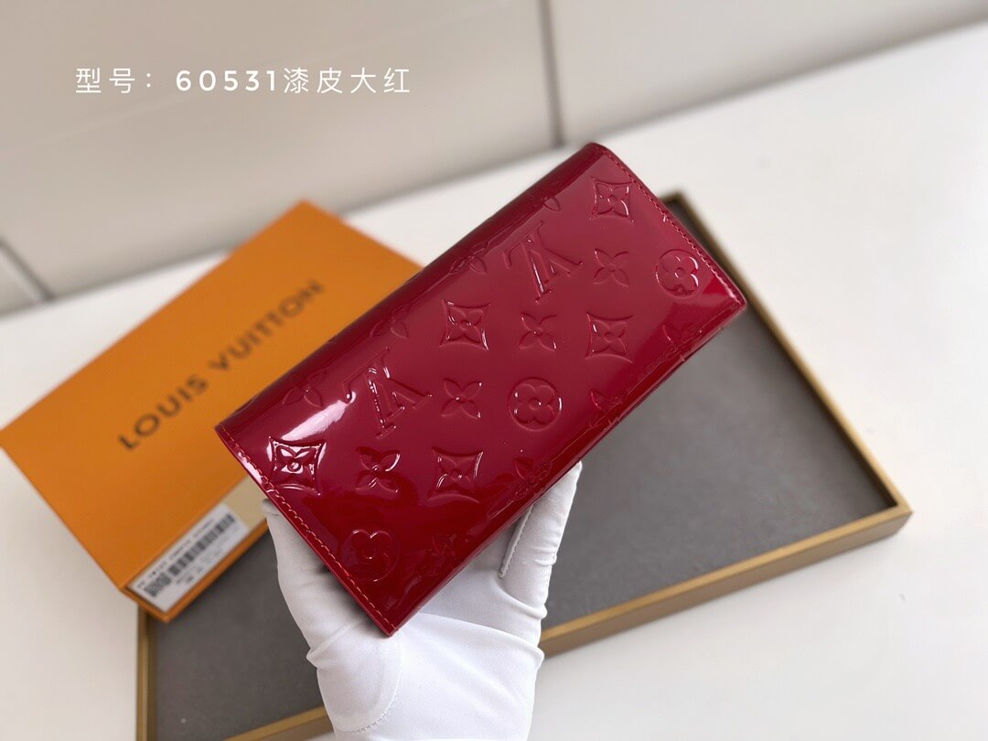 LOUIV Sarah Wallet